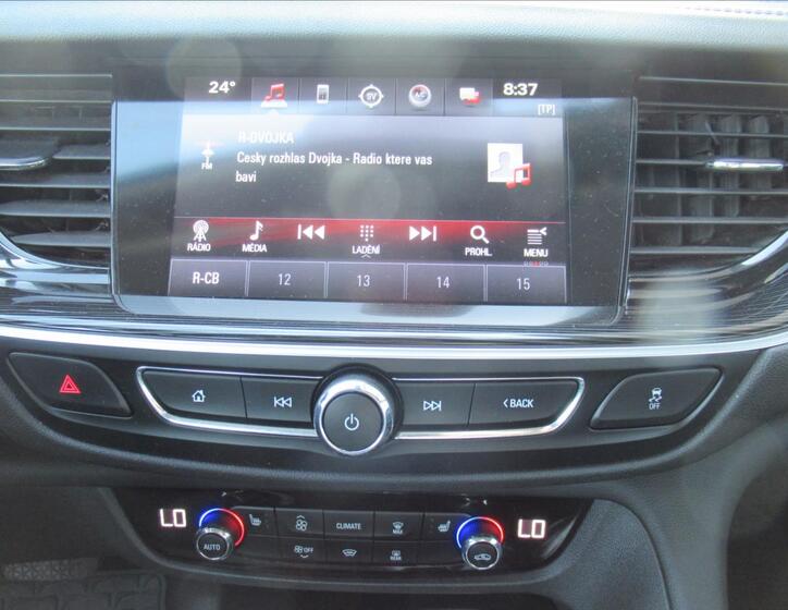 Opel Insignia 10