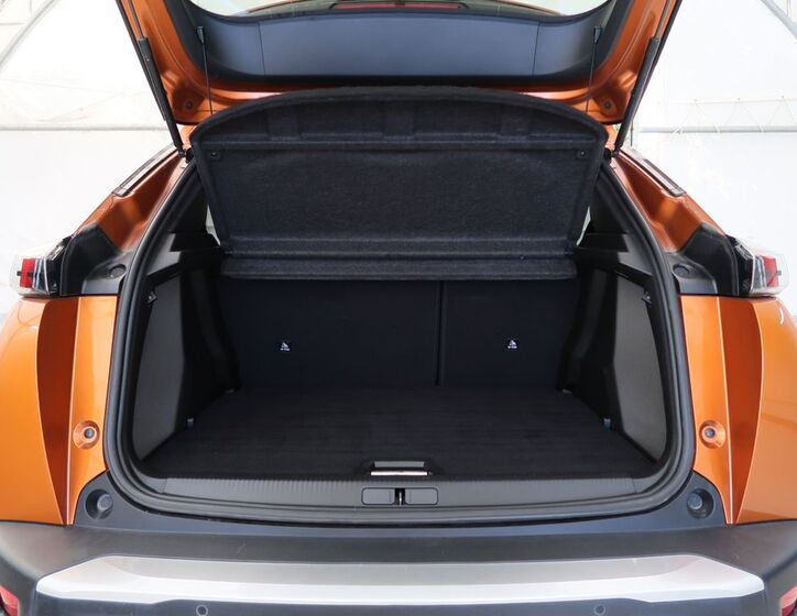 Peugeot 2008 11