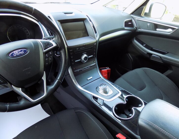 Ford S-MAX 26