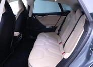 Tesla Model S 18