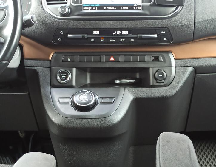 Toyota ProAce Verso 24