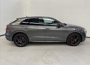Audi Q8 3
