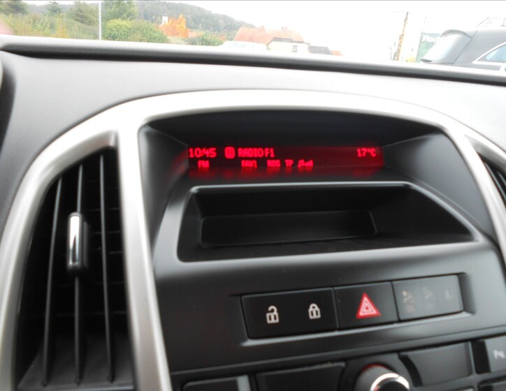 Opel Astra 13