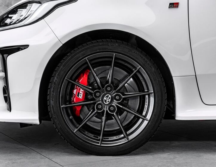 Toyota Yaris 2