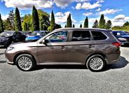 Mitsubishi Outlander 7