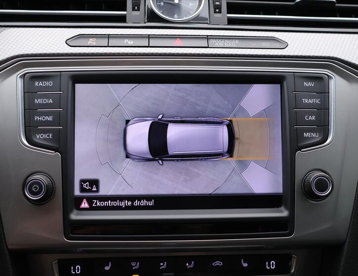 Volkswagen Passat 23