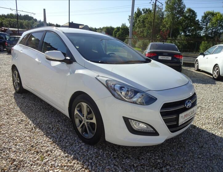 Hyundai i30 9