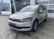 Volkswagen Touran 1