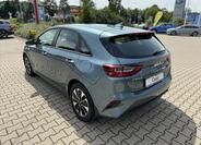 KIA Ceed 4