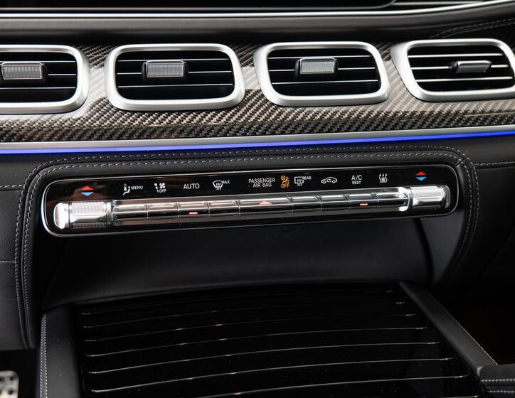 Mercedes-Benz GLS 16