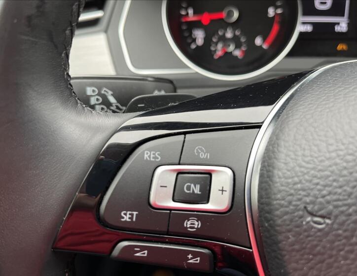 Volkswagen Arteon 8
