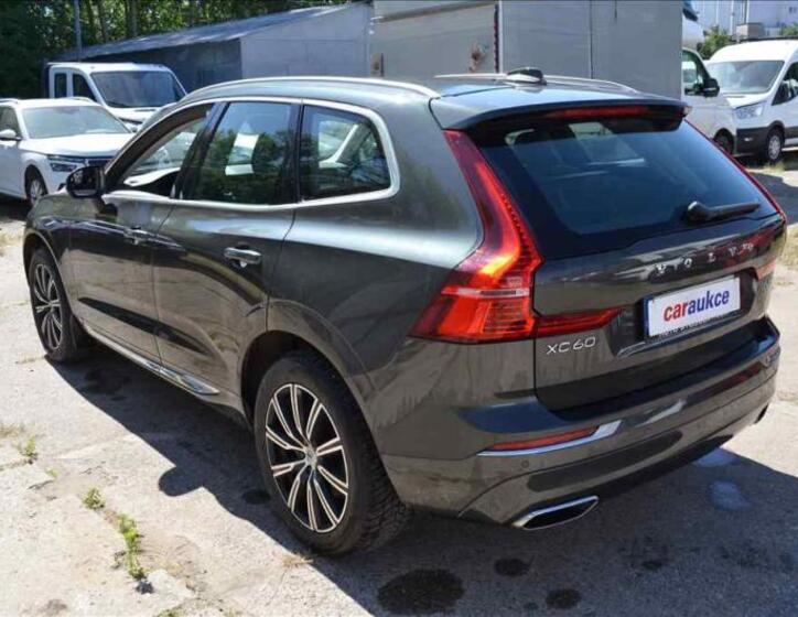 Volvo XC60 6