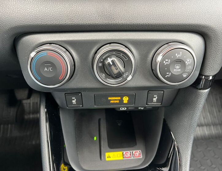 Toyota Yaris 23