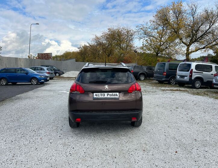 Peugeot 2008 12