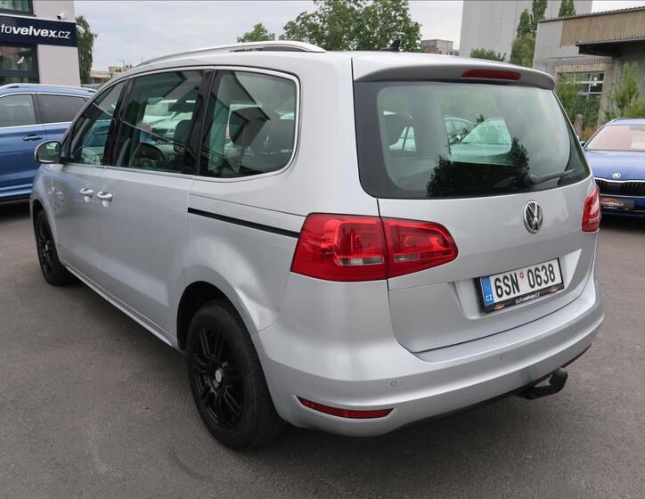 Volkswagen Sharan 4