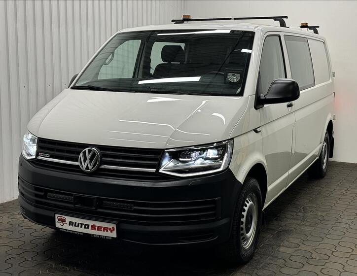 Volkswagen Transporter 1