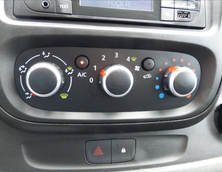 Renault Trafic 21