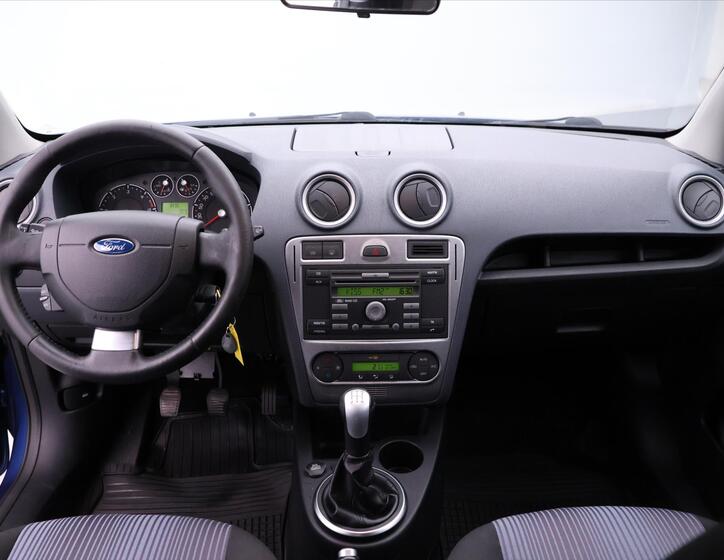 Ford Fusion 27