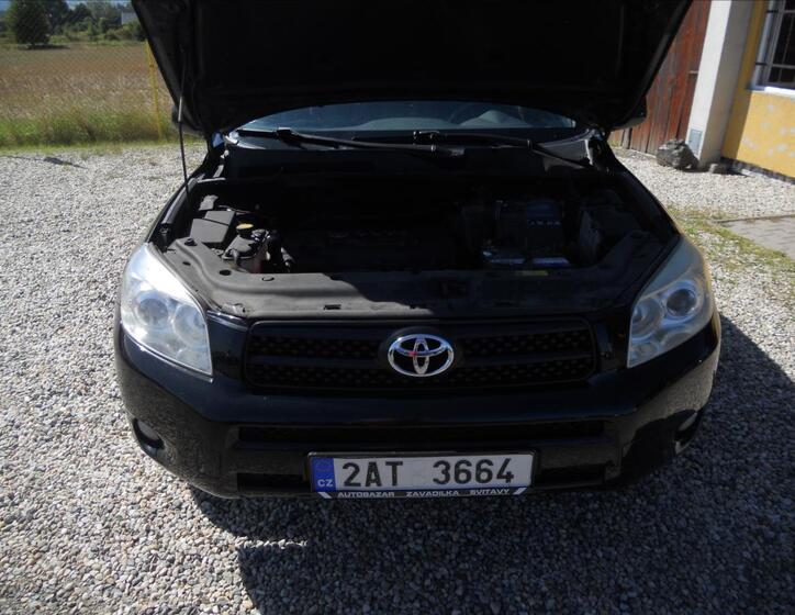 Toyota RAV4 21