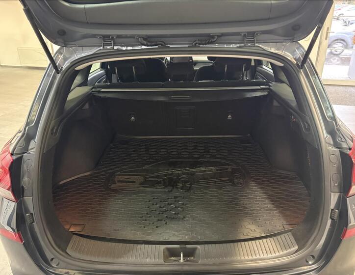 Hyundai i30 18