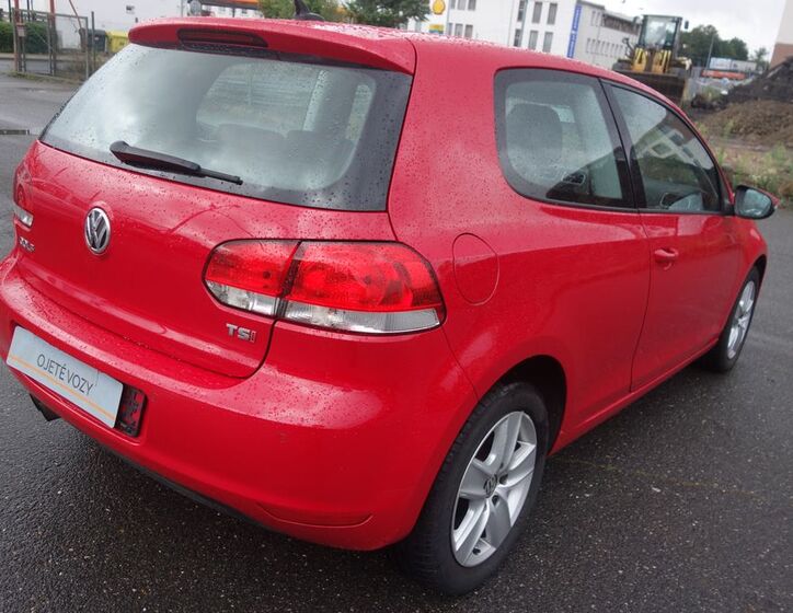 Volkswagen Golf 17