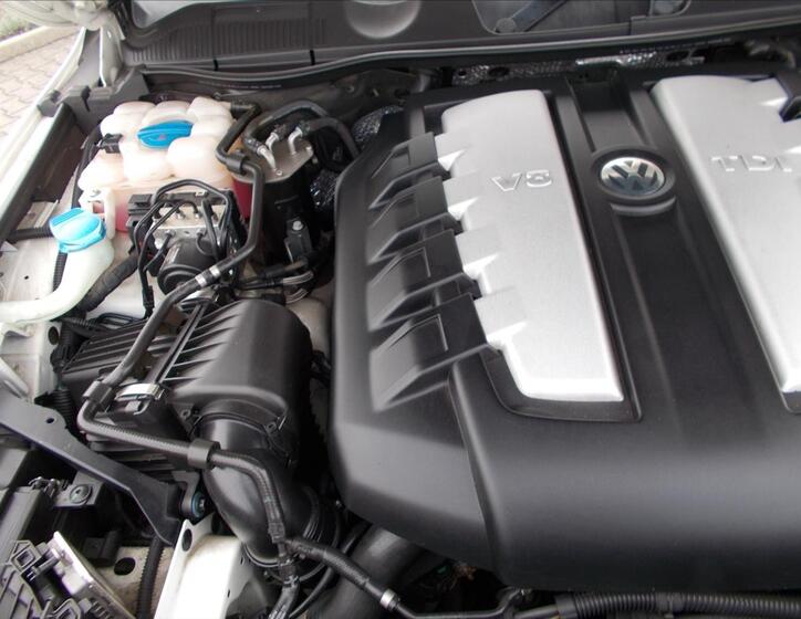 Volkswagen Touareg 33