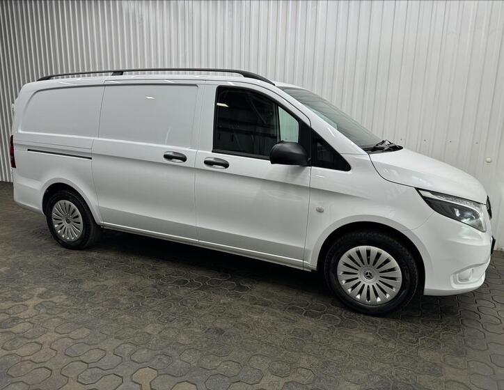 Mercedes-Benz Vito 11