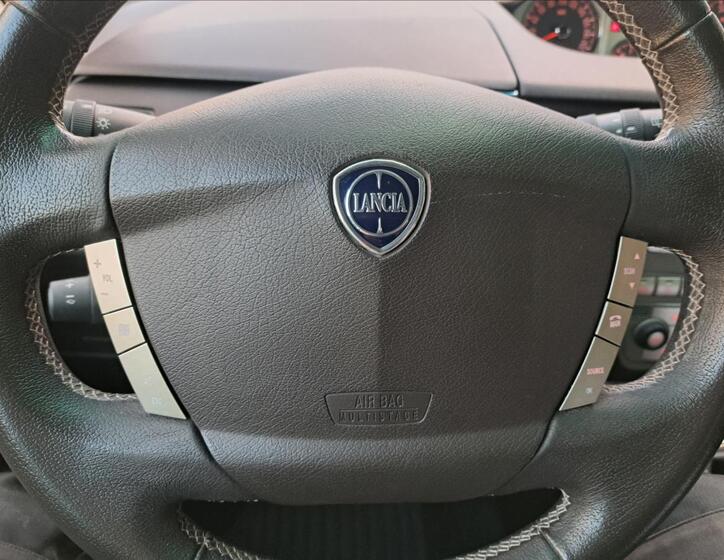 Lancia Musa 24