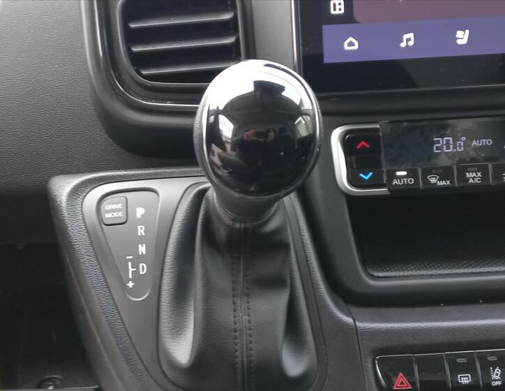 Toyota ProAce 16