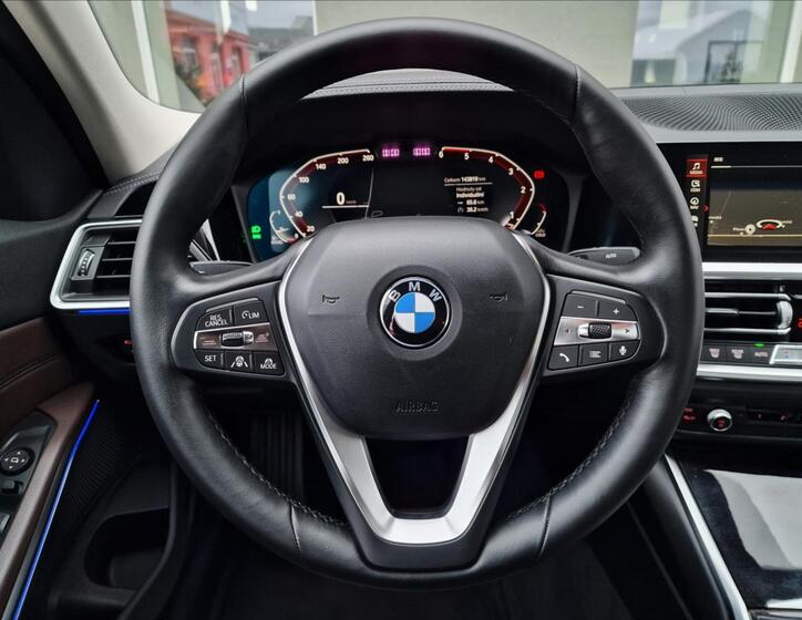 BMW Řada 3 21
