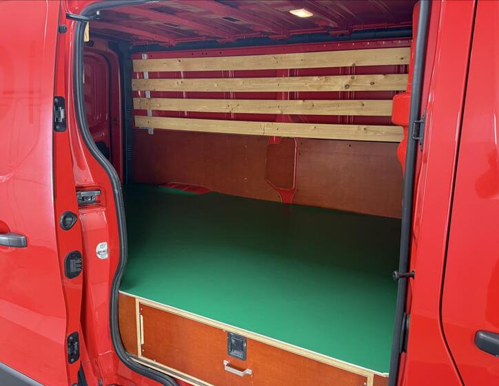 Opel Vivaro 13