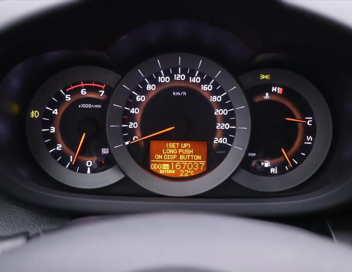 Toyota RAV4 17