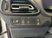Hyundai i30 27
