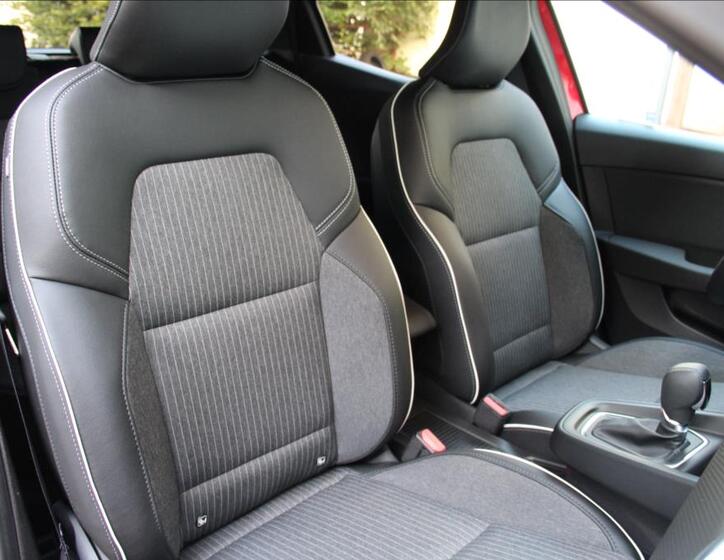 Mitsubishi Colt 17