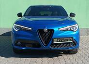 Alfa Romeo Stelvio 9