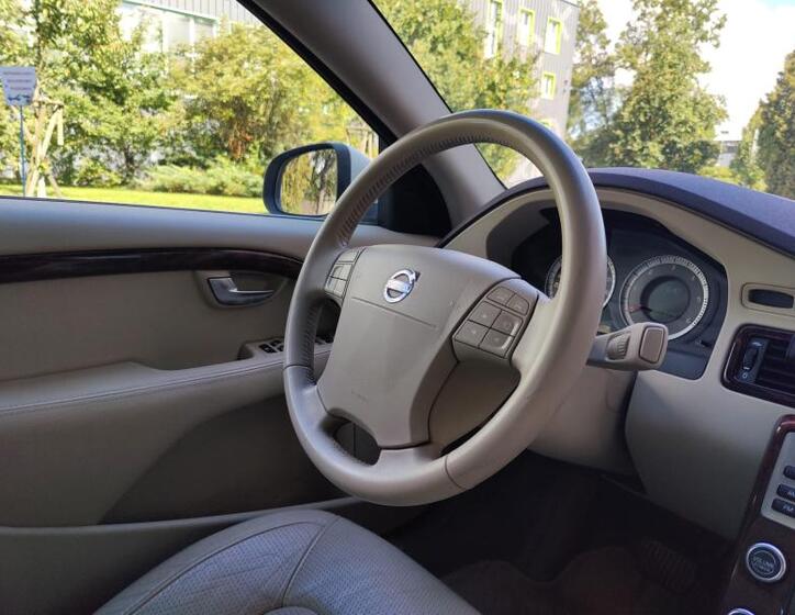 Volvo S80 27