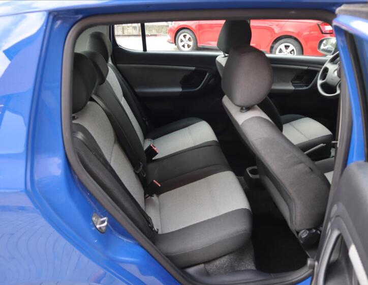 Škoda Fabia 15