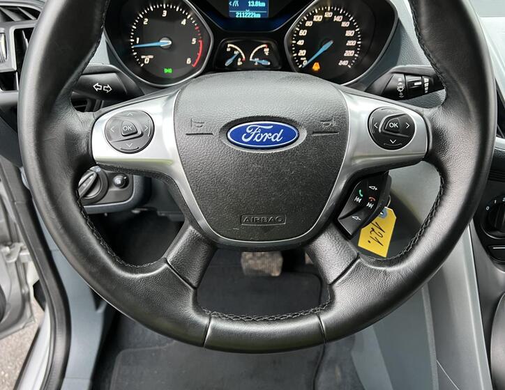 Ford C-MAX 47