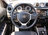 Suzuki Vitara 10