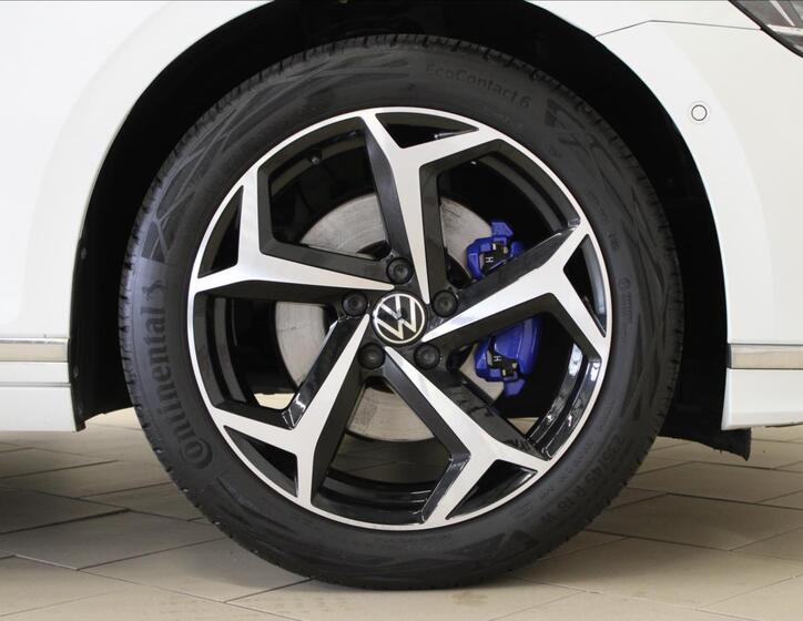 Volkswagen Passat 37