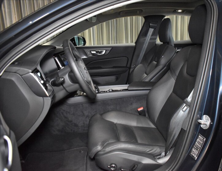 Volvo S60 8