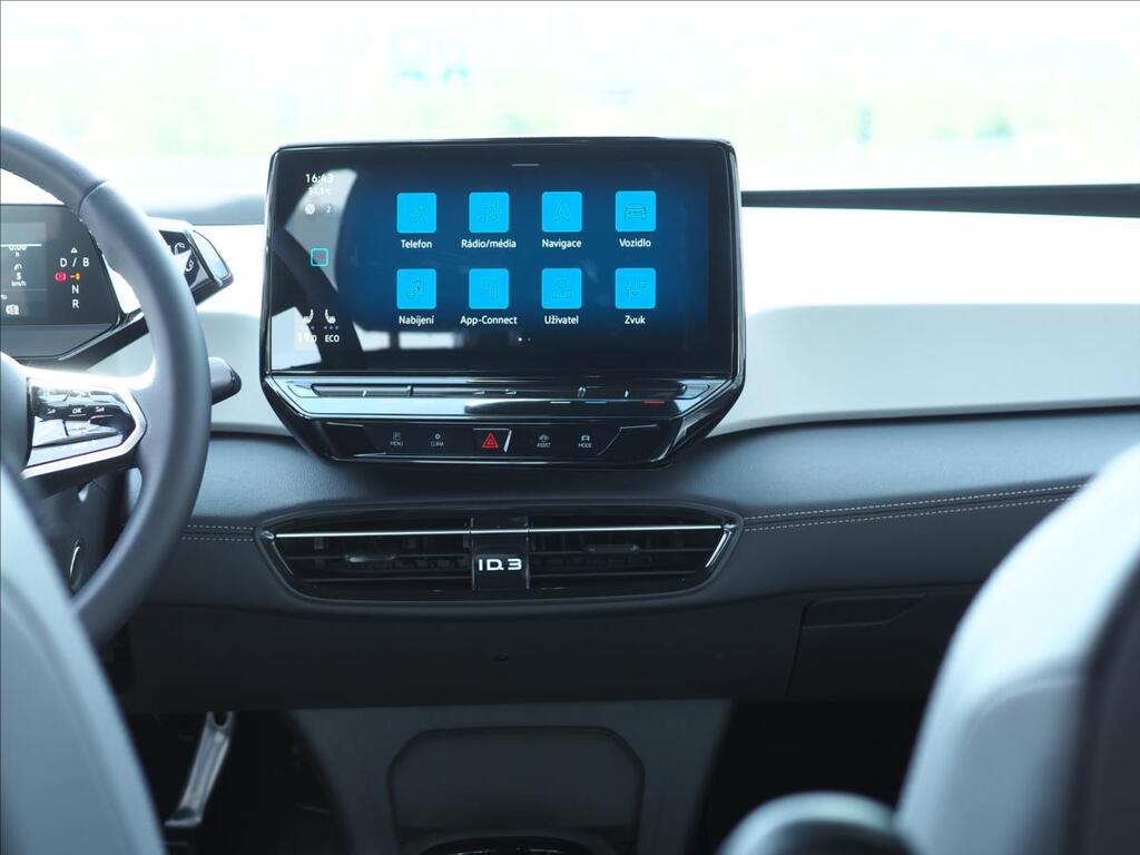 Volkswagen ID.3 12