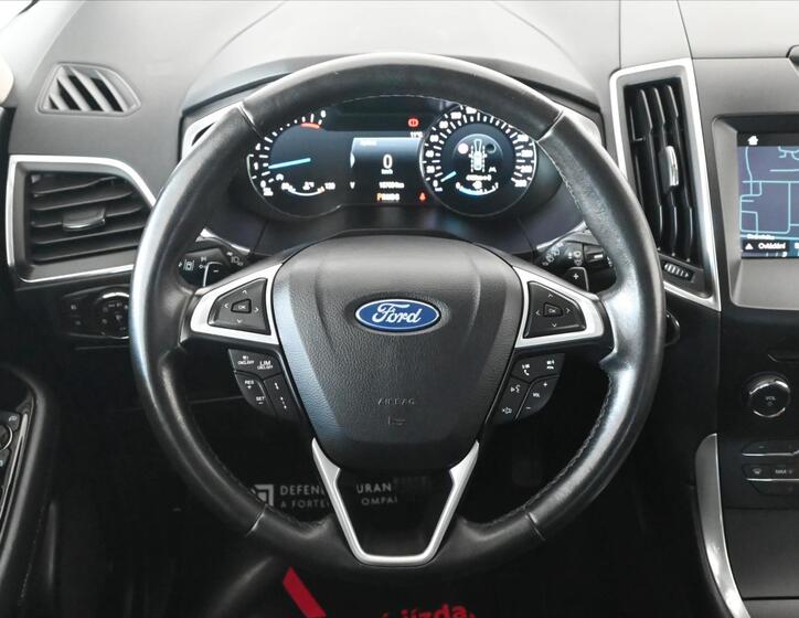 Ford Galaxy 17