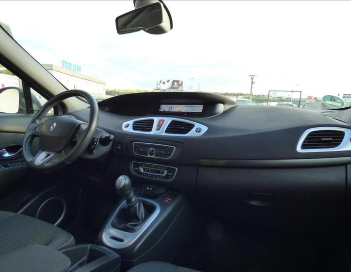 Renault Grand Scénic 40