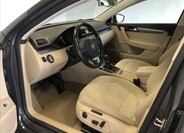 Volkswagen Passat 11