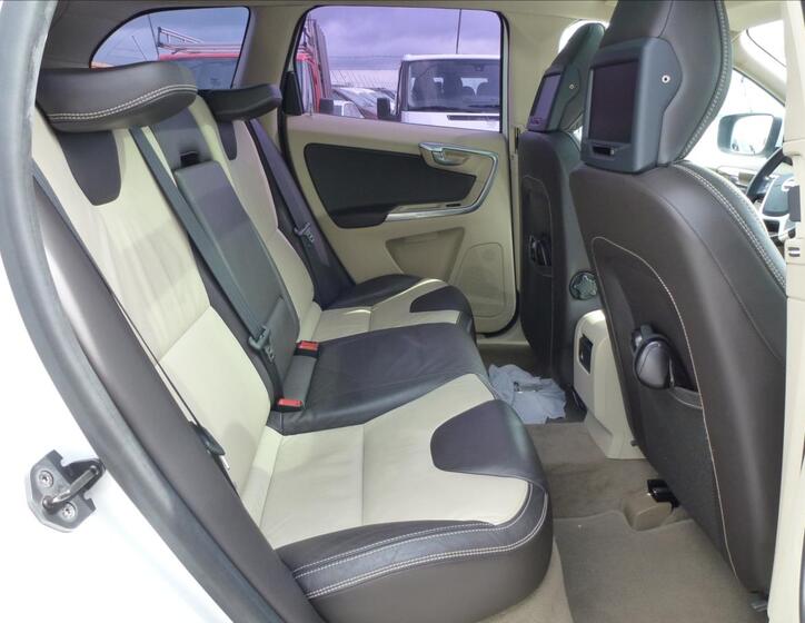 Volvo XC60 22