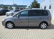 Volkswagen Touran 2