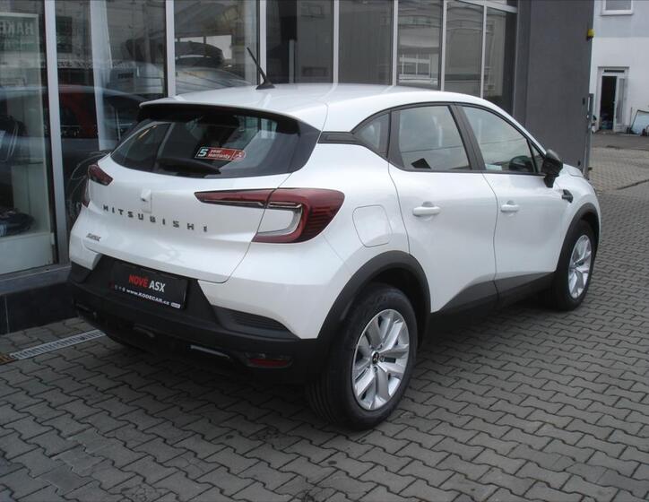 Mitsubishi ASX 4
