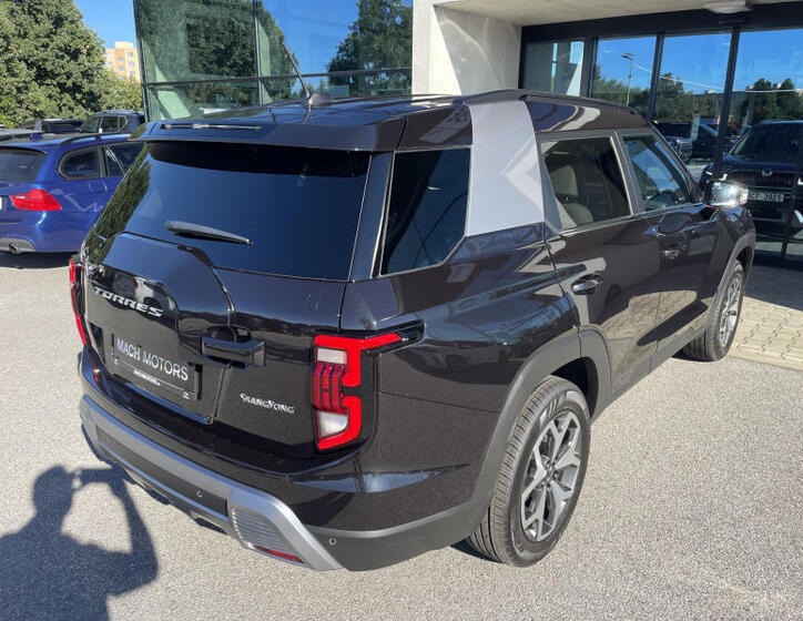 SsangYong Torres 6