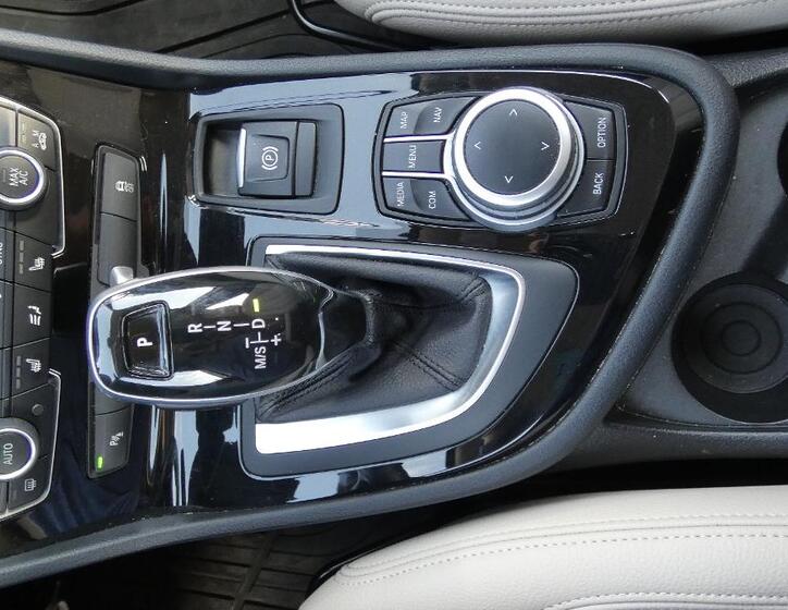 BMW Řada 2 17
